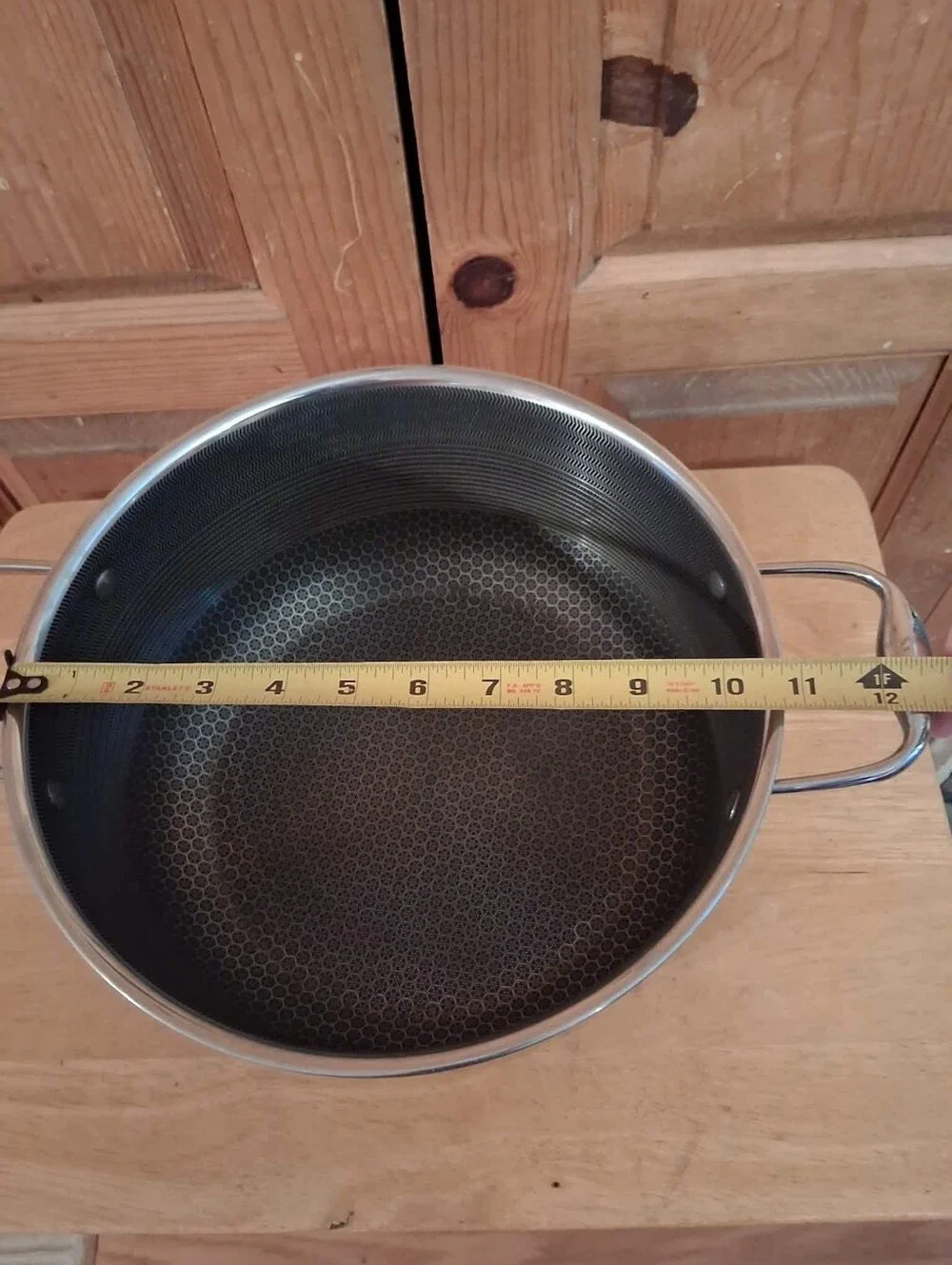 HexClad 5-Quart Hybrid Stainless Steel Pot with Lid